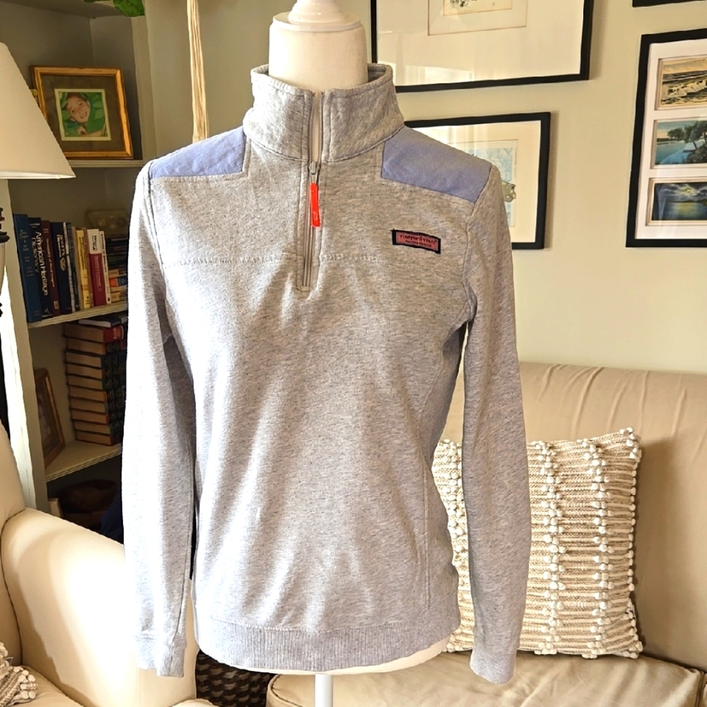 EUC Vineyard Vines Gray 1/4 Zip Sweatshirt Size XS